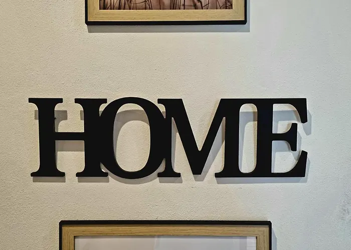 Palmtree 37 Al Apartment